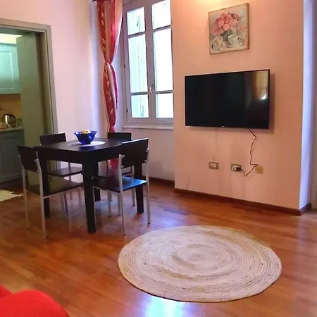 Comoda Casa In Centro