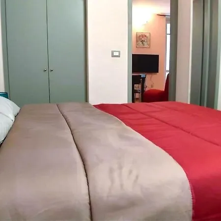 アパート Comoda Casa In Centro